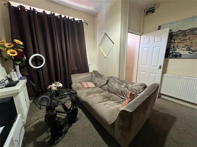 Picture 3